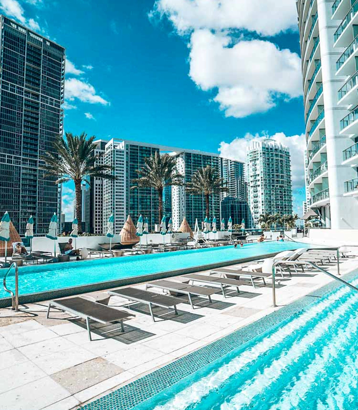 Kimpton EPIC Hotel shuttles
