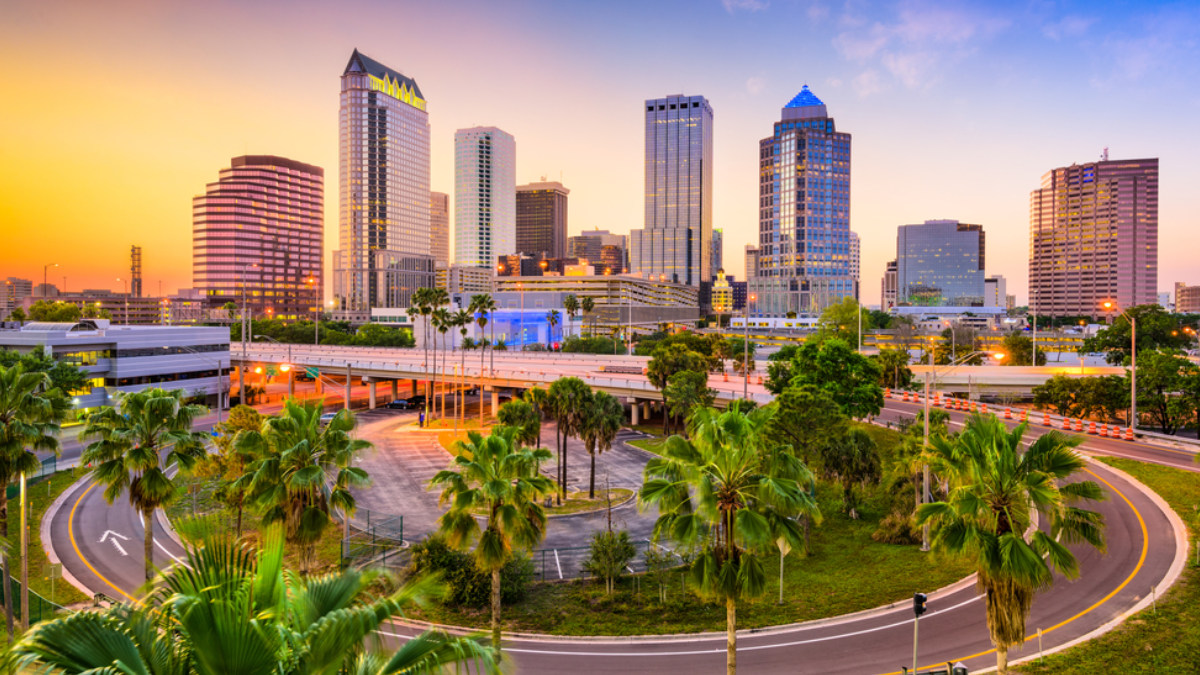 Tampa to Orlando Drive – Luxury Car & Chauffeur Service