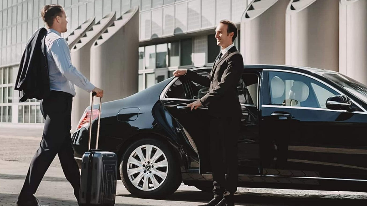 Book Your Reliable Miami Limo Service Today