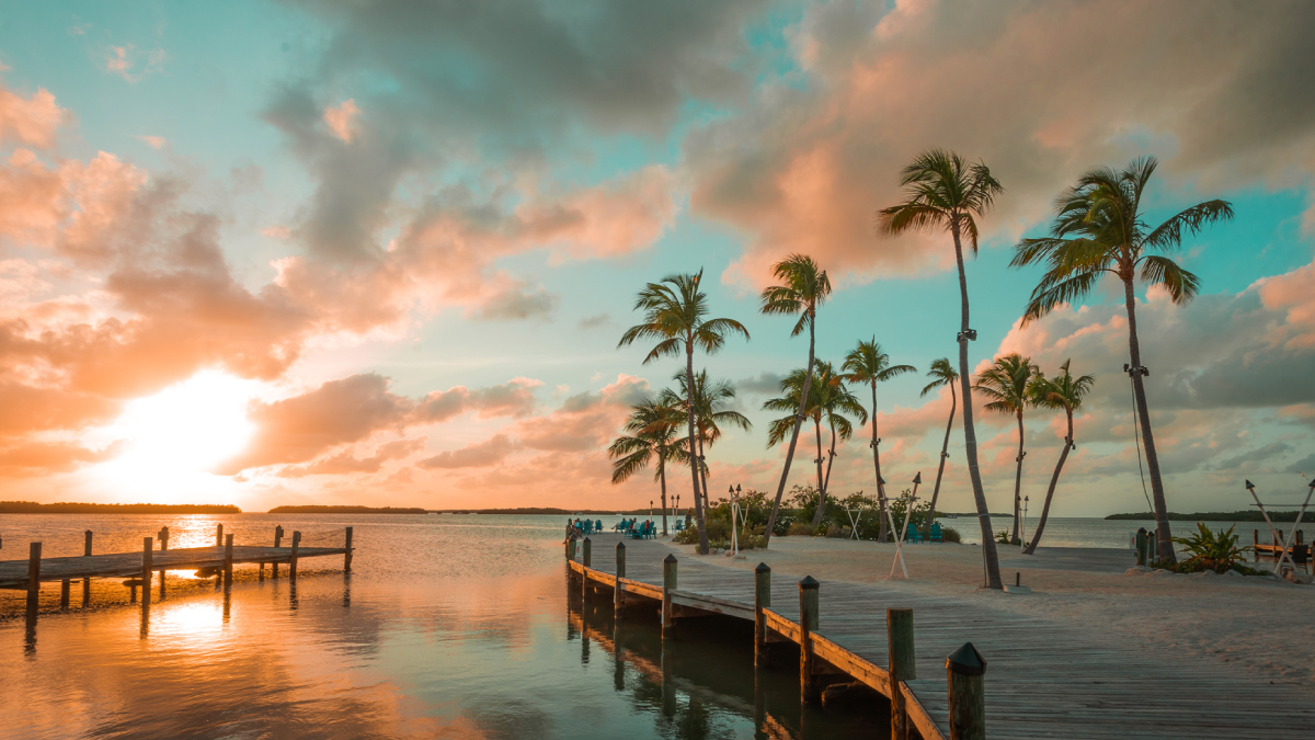 Drive from Miami to Key West – Luxury Transportation Options & Travel Tips