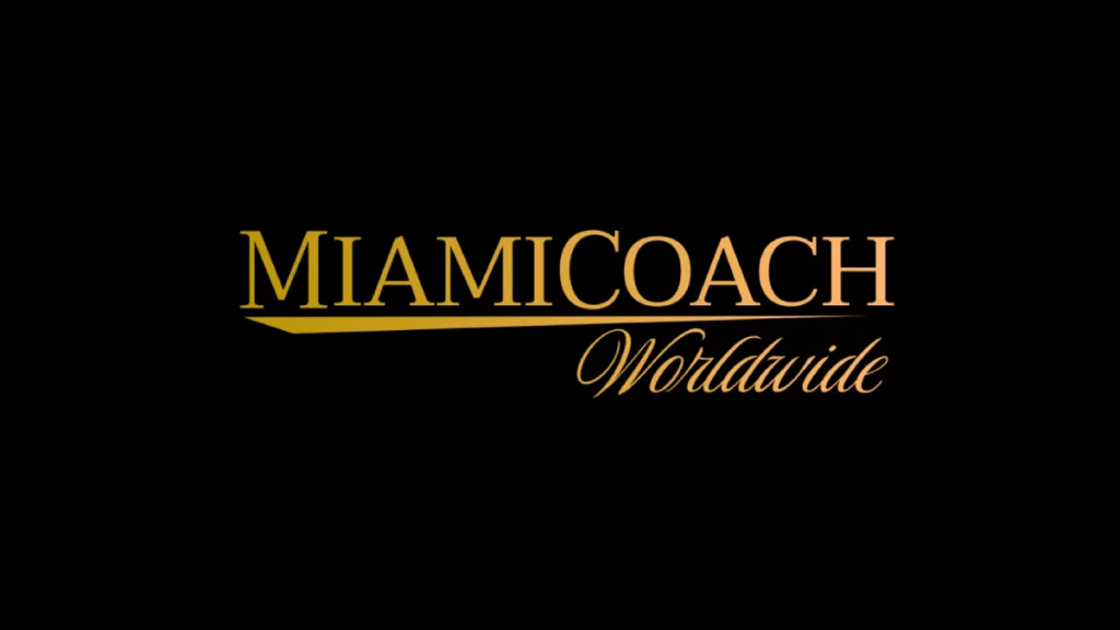 The Shops at Midtown Miami with visitors shopping and dining at outdoor stores and restaurants.