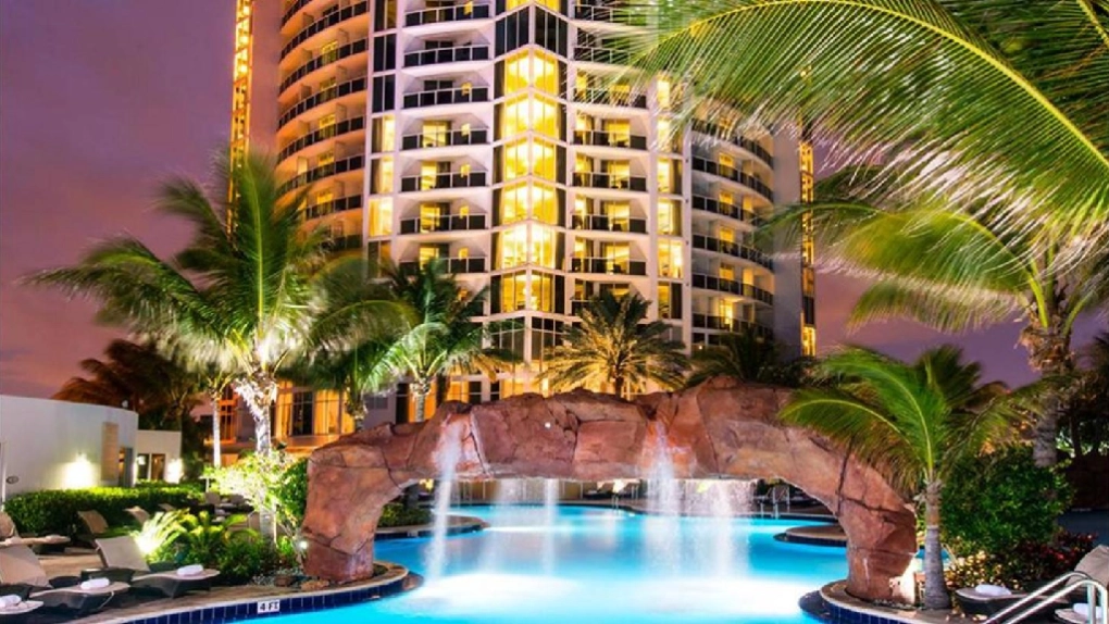 Shuttle and airport transfer to Trump International Beach Resort Miami