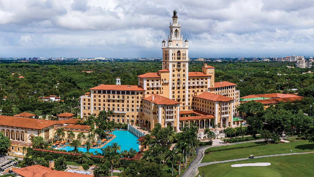 Miami Airport car service to The Biltmore Hotel Coral Gables