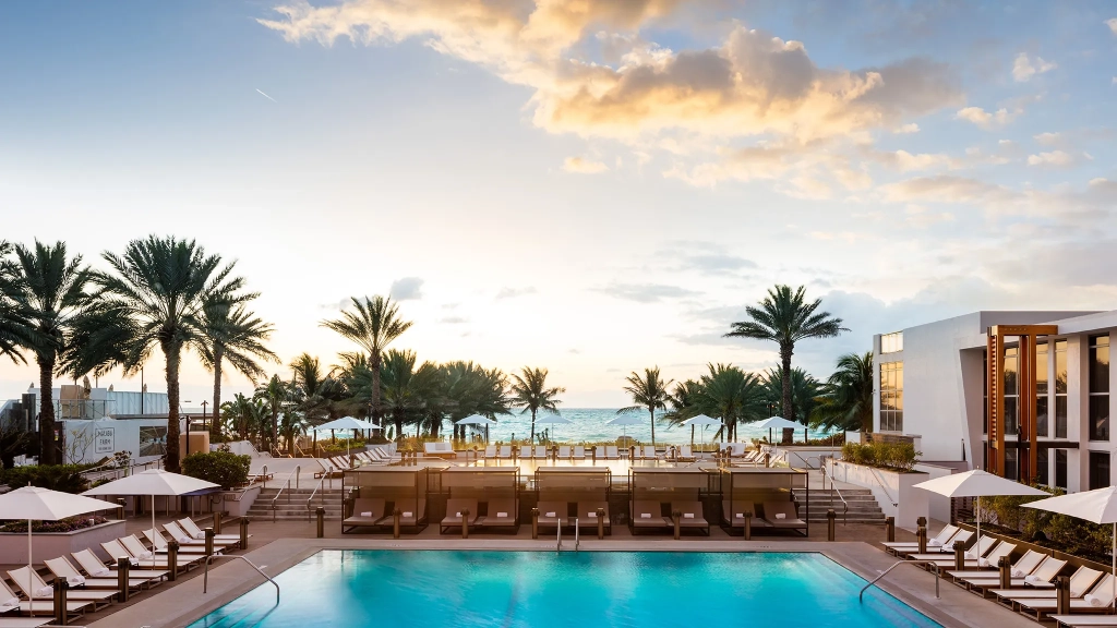 Eden Roc Miami Beach Private Shuttle from Miami Airport