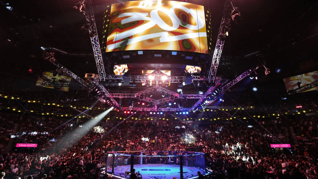 VIP chauffeur service to Kaseya Center for UFC and boxing nights in Miami – Miamicoach Worldwide