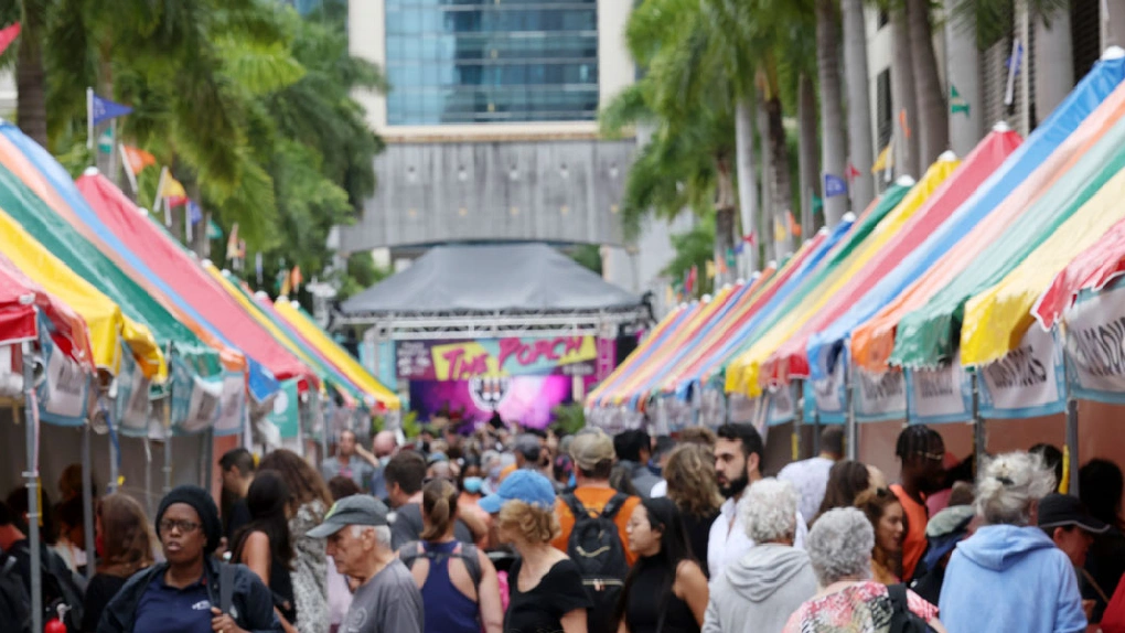 Chauffeur and limo transportation for Miami Book Fair 2025