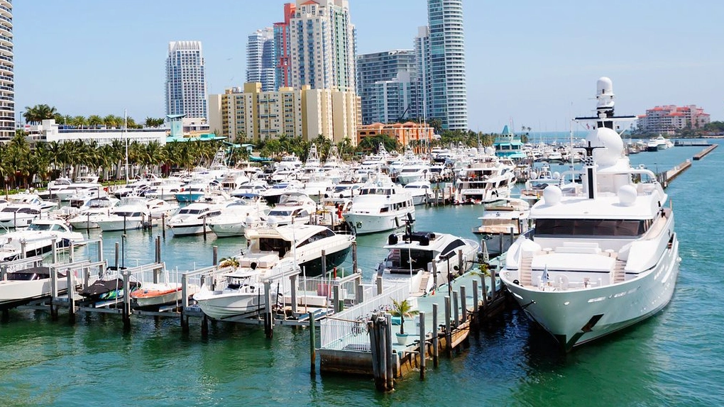Chauffeur service to Miami International Boat Show 2026