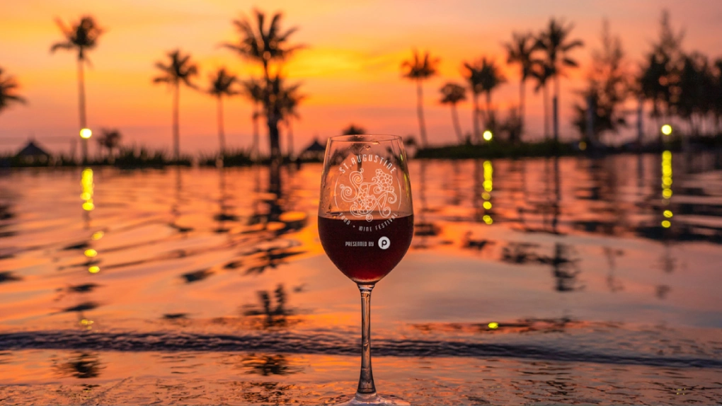 Luxury chauffeur car service for South Beach Wine & Food Festival 2026